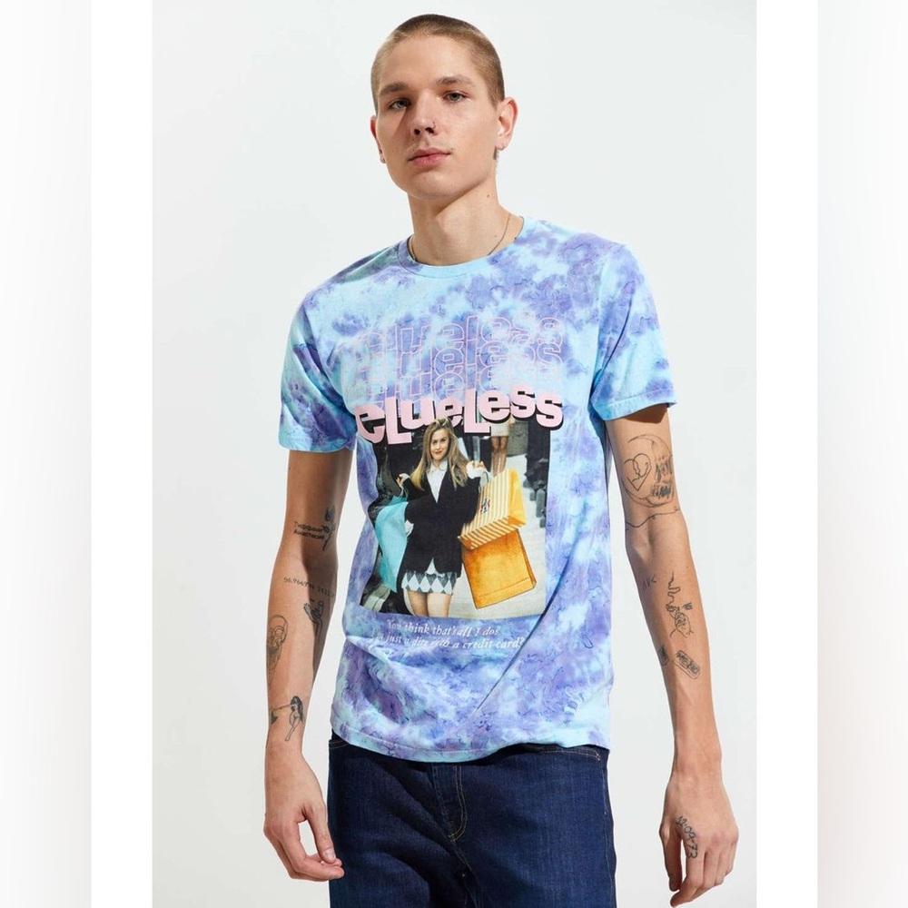 NWT CLUELESS TIE-DYE GRAPHIC TEE IN BLUE MULTI